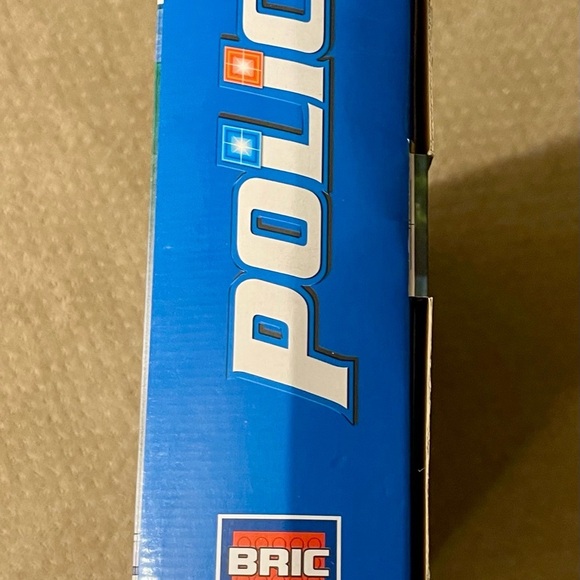 BRICTEK Police (NIB) Building Blocks (Compatible w/Other Leading Brands) (11010) - Picture 7 of 7